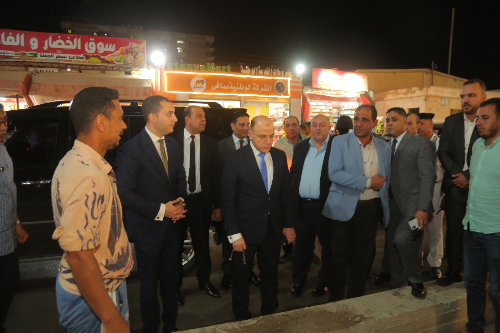 محافظ كفرالشيخ في جولته الليلية.. يتفقد عددًا من شوارع عاصمة المحافظة ويؤكد على تحسين الخدمات والمرافق المقدمة المواطنين  