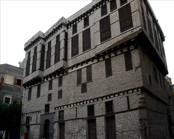 ربع الخطابية أو فندق التجار عمره 1200 عام بمدينة فوه 