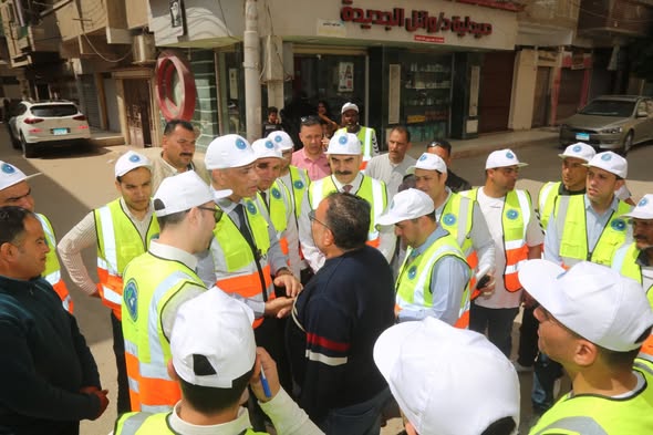 محافظ كفرالشيخ يشيد برجال النظافة والمواطنين: «جميلة يا بلدي» ملحمة شعبية لترسيخ التنمية البيئية المستدامة
